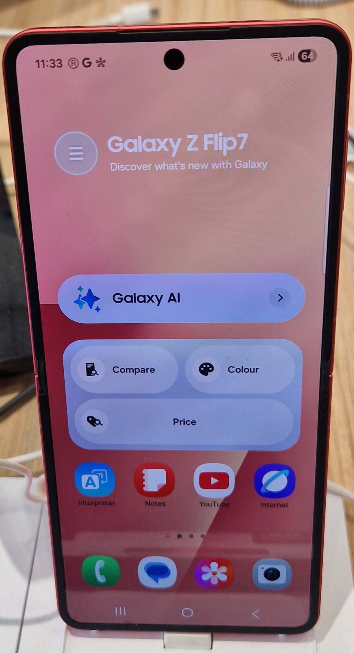 Samsung Galaxy Z Flip7 512GB 12GB RAM 5G Smartphone – view 5